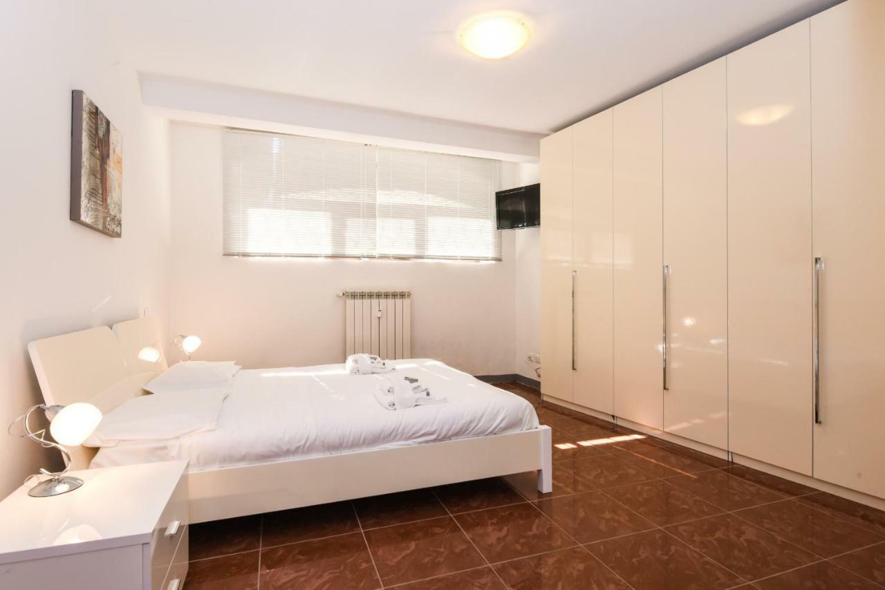Desenzano Apartment